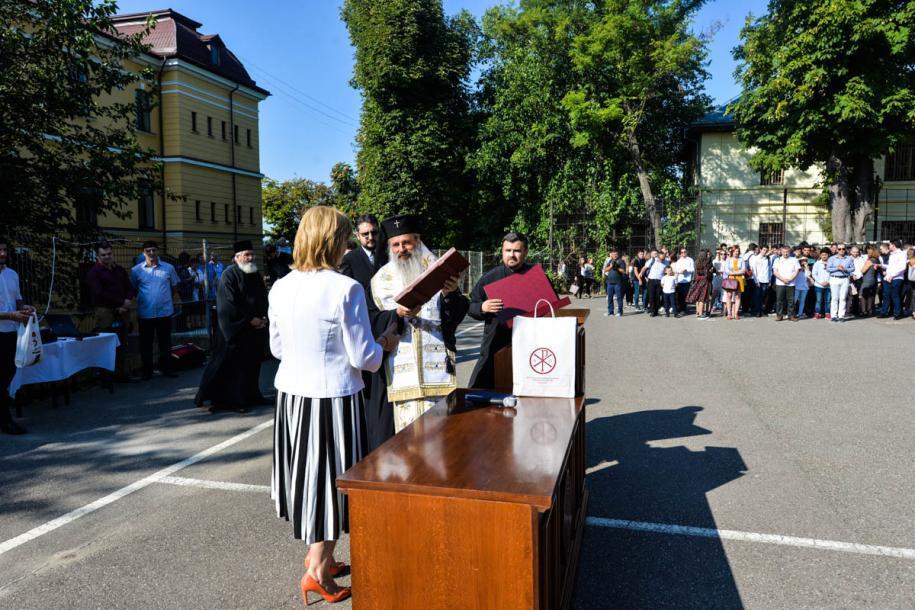 Deschiderea anului școlar la Liceul „Costache Negruzzi” din Iași/ Foto: Tudorel Rusu