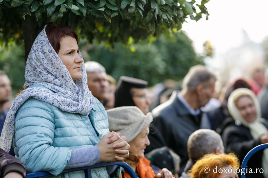 Foto: Oana Nechifor / Uniți în rugăciune, la Hramul Sfintei Cuvioase Parascheva de la Iași